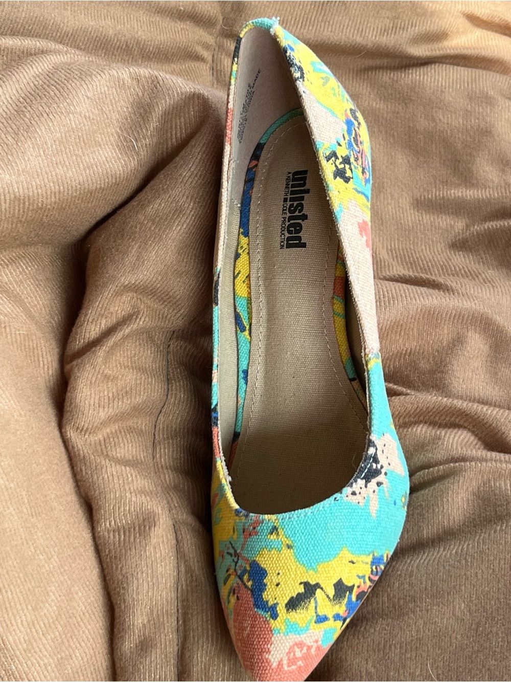 Unlisted by Kenneth Cole "Part Y" Multicolor Floral Pointed Toe Pump